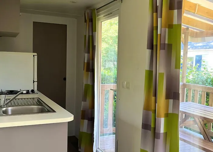 Mobile-home 4 Pers Avec Terrasse - Api-1-52-1706 مكان تخييم