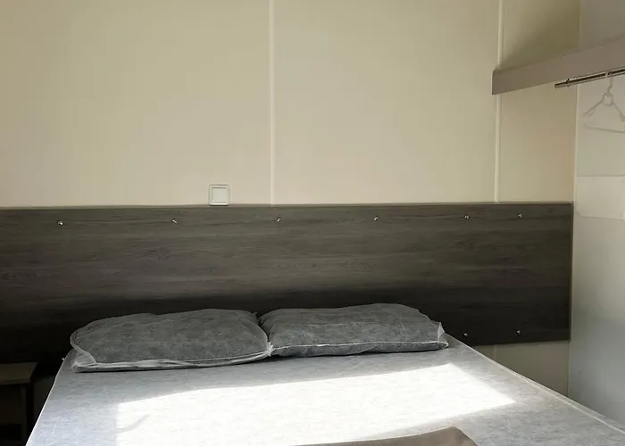 Mobile-home 4 Pers Avec Terrasse - Api-1-52-1706 مكان تخييم *